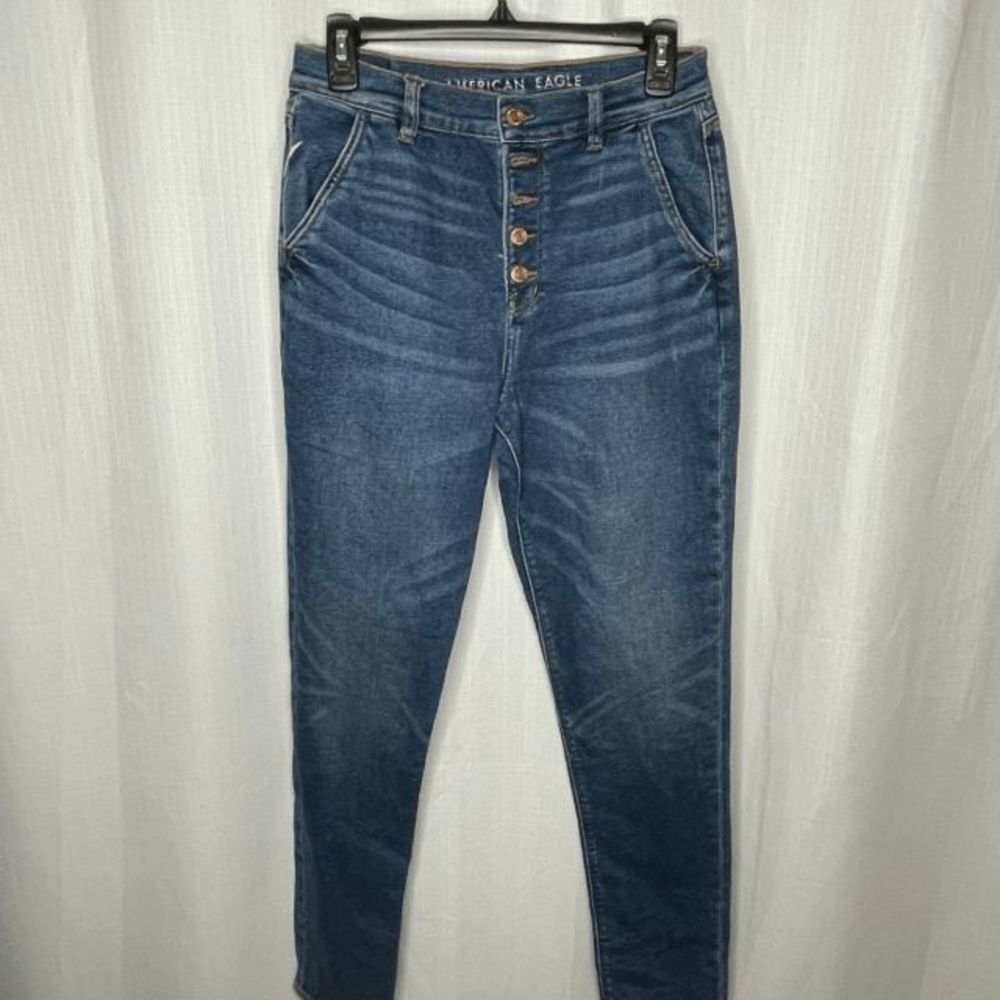 American Eagle Mom Jeans